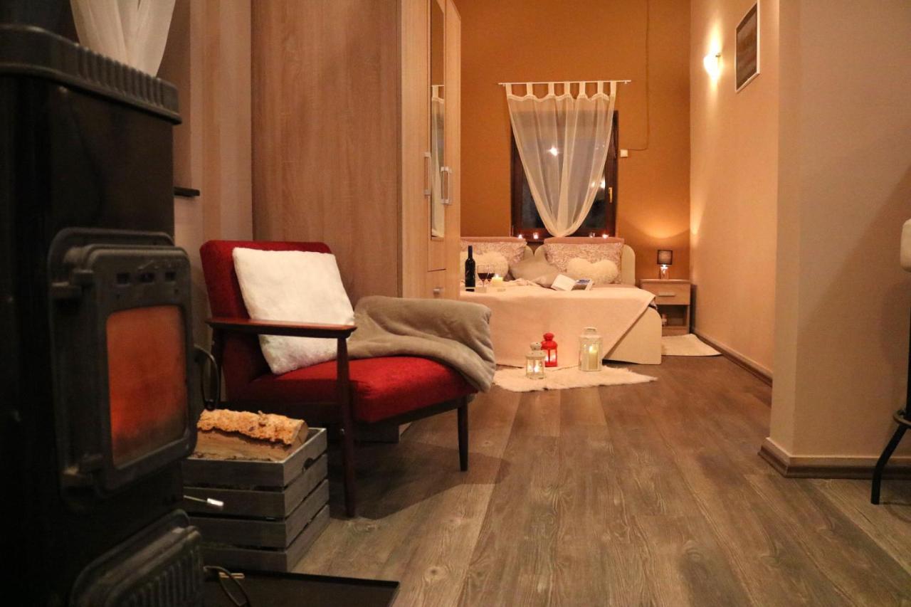 Guest House Studio Apartman Marina - With Jacuzzi, Free Parking, Pet Friendly Karlovac Luaran gambar